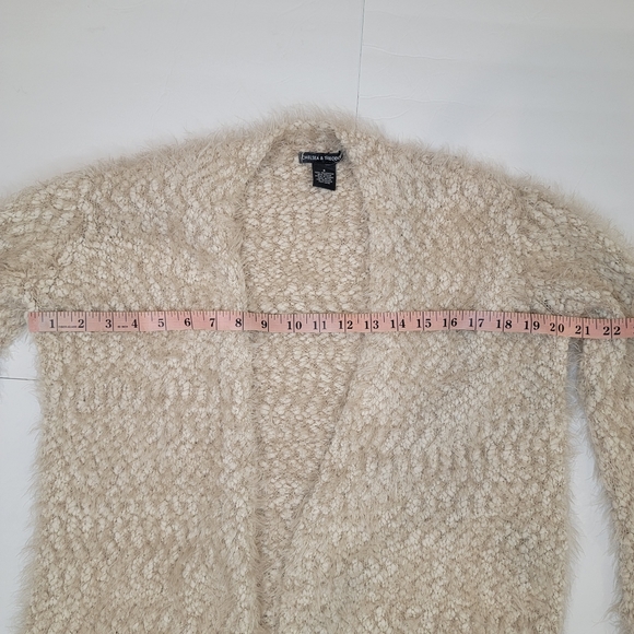 Chelsea & Theodore Long Sleeve Open Eyelash Cardigan With Pockets Size Small - Picture 8 of 12